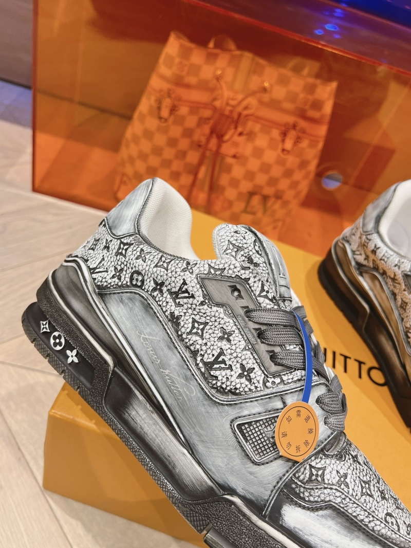 Louis Vuitton Sneakers